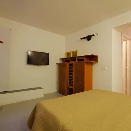 Holiday home Lovely Flat In The Centre Of Palermo