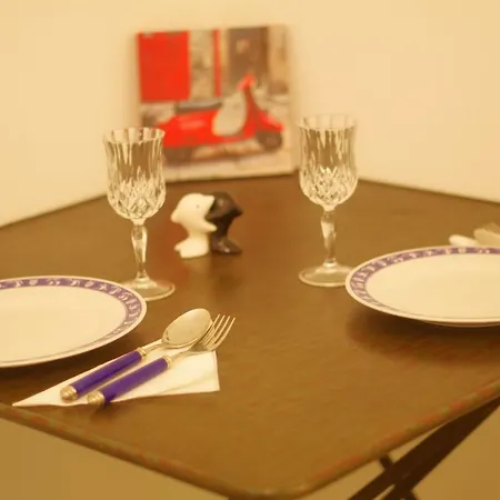 Lovely Flat In The Centre Of Holiday home Palermo